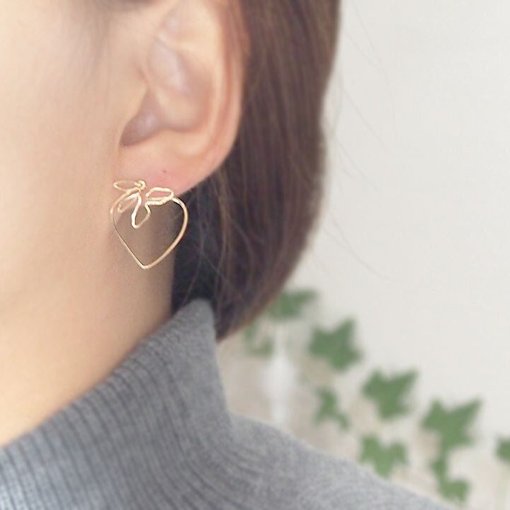 fun motif P イチゴ 片耳売り