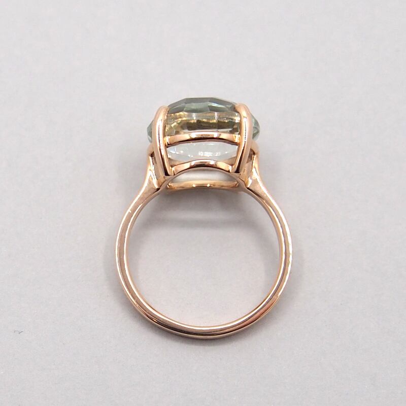 The round Ring - Green amethyst
