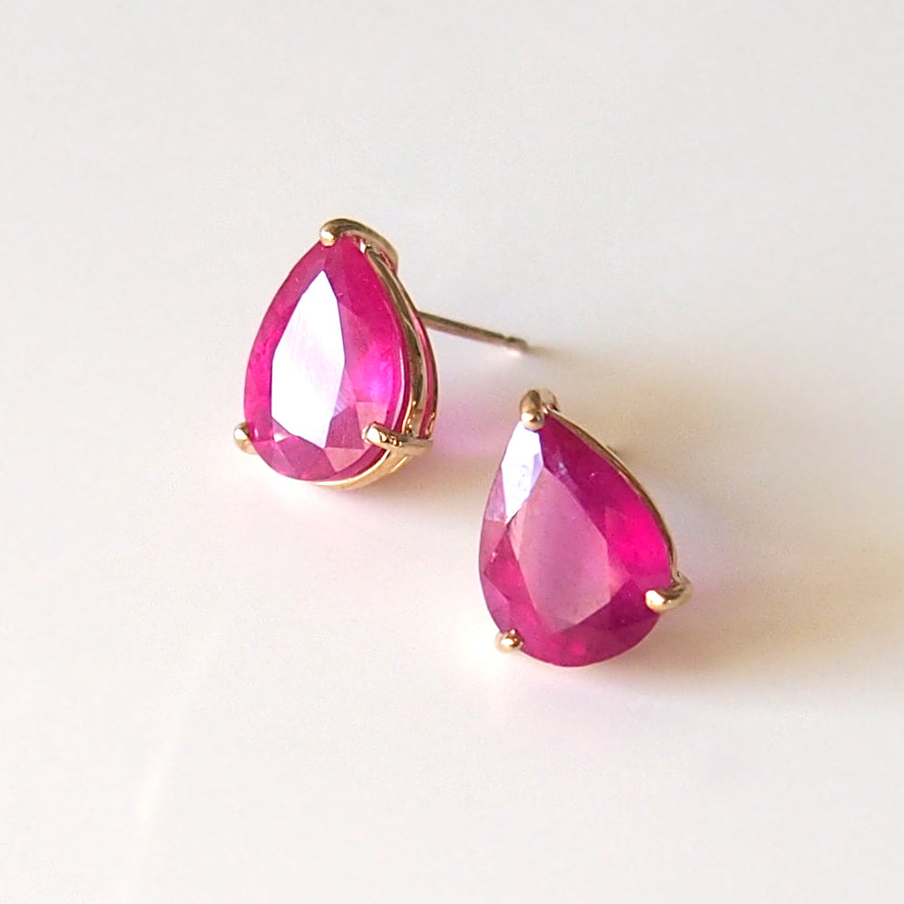 The r Drop ピアス - Ruby -  Pair